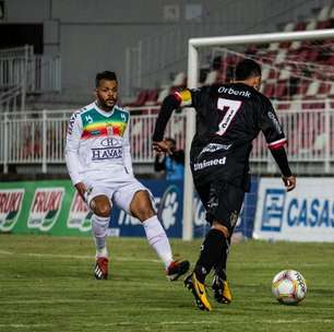 Joinville perde para Brusque em casa e se complica no Campeonato Catarinense