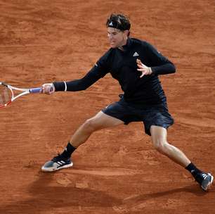 Thiem e Petra Kvitova estreiam com vitória em Roland Garros