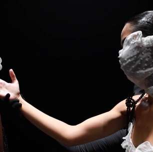 SPFW: Com balé e máscaras, Apto 03 fala da cegueira e do breu