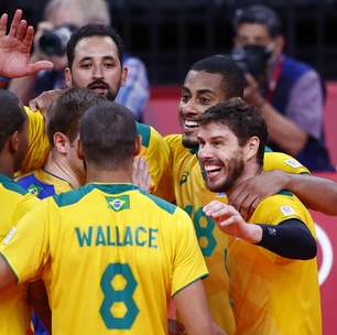 Brasil vence Japão e reencontra russos na semifinal do vôlei