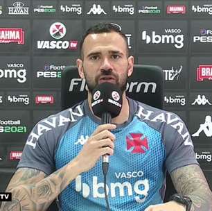 VASCO: Castan nega desconforto com Cano após o argentino levantar a bandeira LGBTQIA+ na vitória contra o Brusque: "Resolvemos internamente"