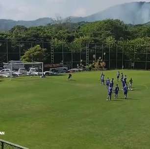 BOTAFOGO: Garota-prodígio que joga entre os meninos no sub-13 marca golaço de falta