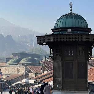 Guia Sarajevo, na capital da Bósnia-Herzegovina