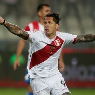 Peru vence Paraguai e garante vaga na repescagem para a Copa