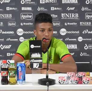 VITÓRIA: Alisson Santos avalia suas características em campo e projeta: "Espero poder marcar nos jogos da série C"