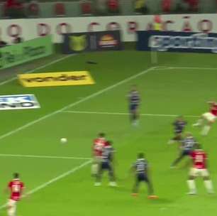 INTERNACIONAL: Gol dele! D'Alessandro marca contra o Fortaleza em seu último jogo pelo Inter