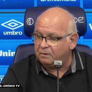 GRÊMIO: Romildo compreende pressão da torcida por bons resultados, mas faz apelo: "O momento oportuno para se manifestar, é no final do jogo"