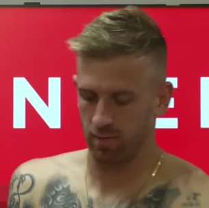 INTERNACIONAL: Pedro Henrique é apresentado, fala de suas características e exalta: "É um enorme prazer e orgulho vestir essa camisa"