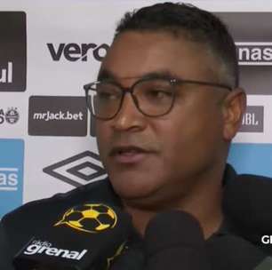 GRÊMIO: Roger evita comparações entre Elias e Campaz: "São jogadores com características diferentes"