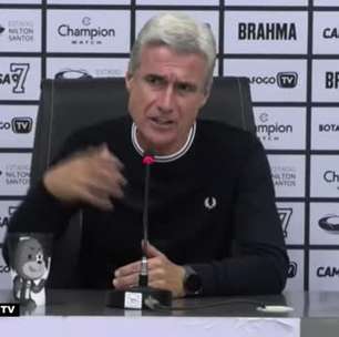 BOTAFOGO: Luís Castro evita comentar polêmica no Flamengo envolvendo Paulo Sousa e Jorge Jesus: "Não me arranca uma palavra sobre isso"