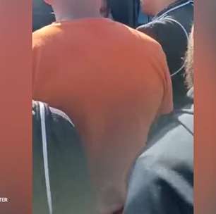 ATLÉTICO-MG: Torcedores cobram Hulk na frente do CT do clube