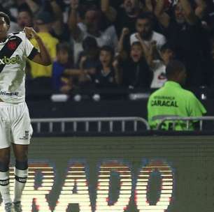 Vasco goleia o CRB e sobe na tabela da Série B do Campeonato Brasileiro