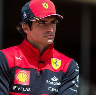 Sainz admite que Ferrari precisará da "ajuda" da Red Bull F1 para diminuir a diferença no campeonato