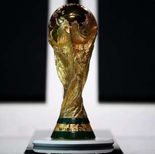 Fifa inicia turnê de taça da Copa do Mundo, que passará pelo Brasil em outubro