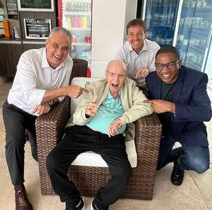 Zagallo recebe visita de Tite e confia na seleção na Copa do Catar: 'Rumo ao hexa'