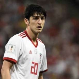 Sardar Azmoun: 'Messi iraniano' já foi ameaçado de morte por defender direitos femininos
