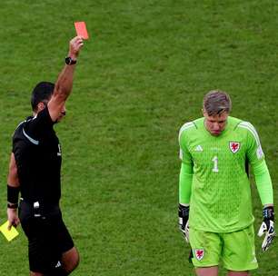 Saudação nazista e pouco destaque: quem é o 1º jogador expulso no Catar