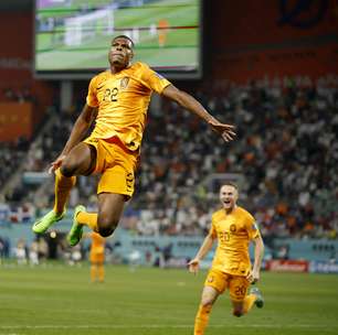 Holanda joga bem, elimina EUA e avança às quartas de final da Copa do Mundo