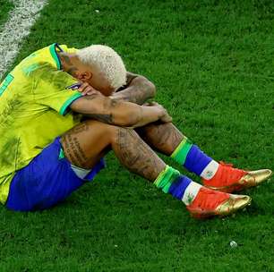 Neymar é consolado por filho de rival croata após eliminação na Copa; assista