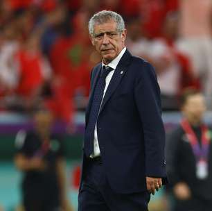 Fernando Santos descarta pedir demissão de Portugal e exalta a nova geração: 'Não acaba aqui'