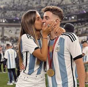 Argentinos fazem campanha para fim de namoro de campeão mundial