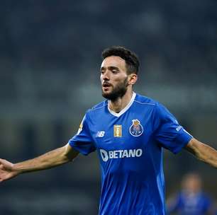 Porto vence o Vitória de Guimarães e chega a sete jogos de invencibilidade no Português