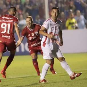 Giro dos Regionais: Fortaleza vence pela Copa do Nordeste; Vitória e Santa Cruz vencem a primeira nos Estaduais