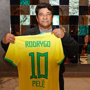 Seleção Brasileira homenageará Pelé no amistoso contra o Marrocos