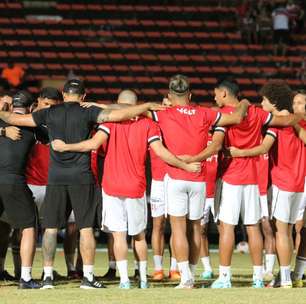 Santa Cruz sofre derrota para o Íbis em jogo atrasado pelo Pernambucano