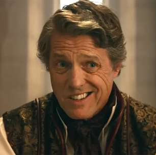 Hugh Grant e mulher doam R$ 123 mil para encanador que atende idosos de graça