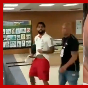 Gabigol se irrita com torcedor do Fluminense após derrota