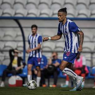 João Marcelo supera em gols os zagueiros do Porto na temporada