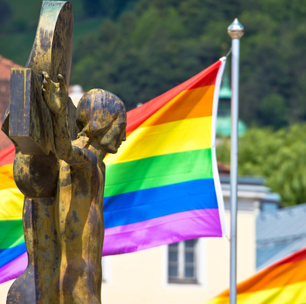 Livro traz pesquisa sobre rejeição e aceitação de filhos LGBTQIA+ em lares cristãos