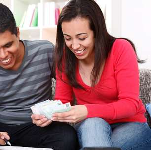 Dia dos Namorados: Especialista dá dicas sobre como os casais podem organizar a vida financeira