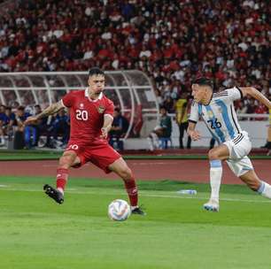 Sem Messi e com golaço de Paredes, Argentina vence a Indonésia em amistoso