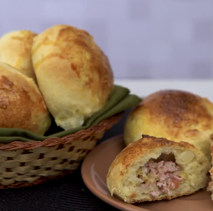 Quentinho e macio: aprenda como fazer pão de batata em casa