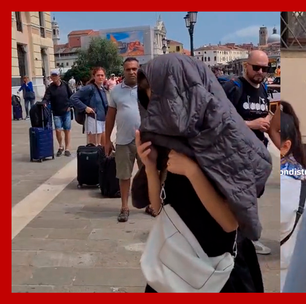 'Attenzione pickpocket': italiana viraliza ao alertar turistas sobre 'batedores de carteira'