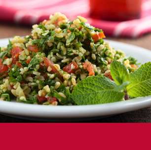 Tabule a salada árabe fácil, com trigo sem hidratar, rápida