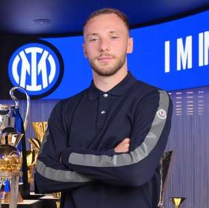 Ex-Corinthians, lateral-esquerdo Carlos Augusto é anunciado pela Inter de Milão