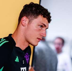 Inter de Milão envia proposta para contratar zagueiro Pavard, do Bayern de Munique