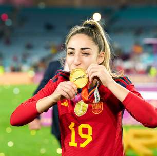 Olga Carmona, heroína da Espanha, recebe notícia da morte do pai após final da Copa do Mundo