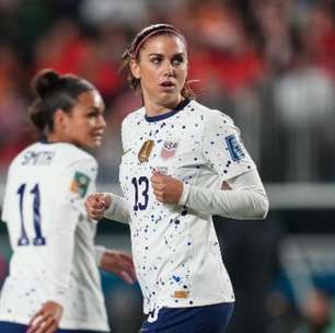 Bicampeã mundial com os Estados Unidos, Alex Morgan condena falas de Rubiales e apoia Jenni Hermoso