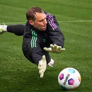 Neuer treina com bola e se aproxima de voltar a jogar pelo Bayern; veja outras atualizações