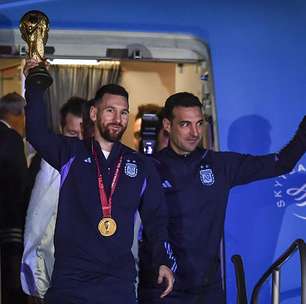 Scaloni convoca Argentina com Messi e jogadores que atuam no Brasil
