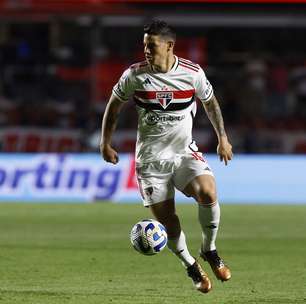 Apoio e surpresa: James vive noite ruim e São Paulo busca recuperar o meia para decisões