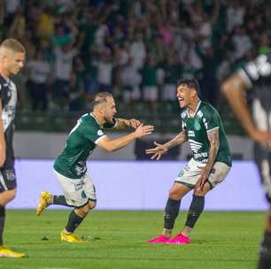 Guarani vence clássico contra a Ponte Preta e cola no G4 da Série B