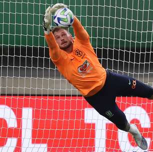 Perri comemora primeira convocação e projeta estreia da Seleção nas Eliminatórias