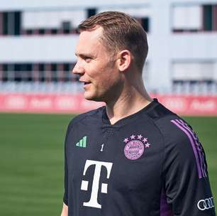 Neuer sofre contusão na panturrilha e tem retorno ao Bayern adiado