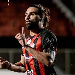 Vitória vence o Avaí e recupera a liderança da Série B