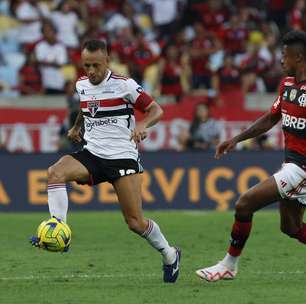 Preocupação com Bruno Henrique? Rafinha domina lado direito da defesa do São Paulo